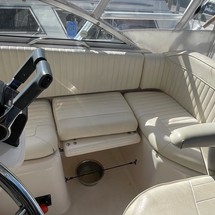 Grady-White Express 330