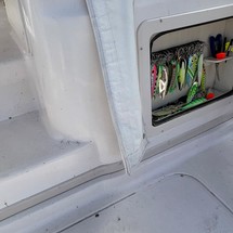 Grady-White Express 330