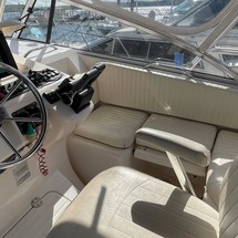 Grady-White Express 330