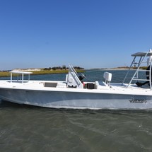 Hewes 16.9 redfisher