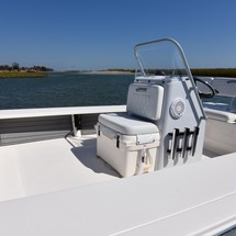 Hewes 16.9 redfisher