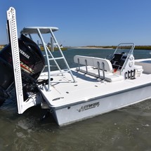 Hewes 16.9 redfisher