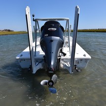 Hewes 16.9 redfisher