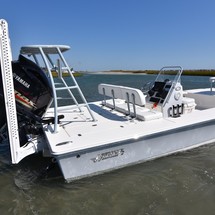 Hewes 16.9 redfisher
