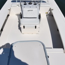 Hewes 16.9 redfisher
