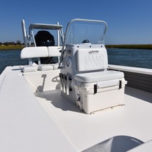 Hewes 16.9 redfisher