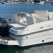 Bayliner Element CC7