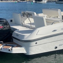 Bayliner Element CC7