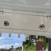 Cobia 217 center console