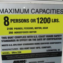 Sea Ray hunt ultra 211