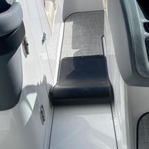 Cobalt R7 Surf