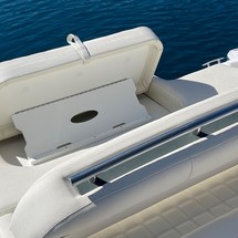 Cobalt R7 Surf