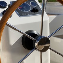 Interboat intender 700