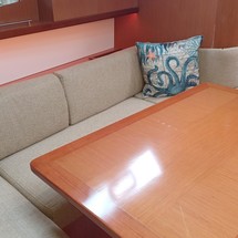 Beneteau Oceanis 40