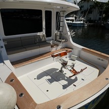 Hatteras 77 Convertible