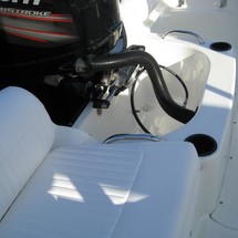 Boston Whaler 190 Outrage