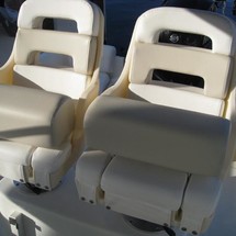 Boston Whaler 190 Outrage