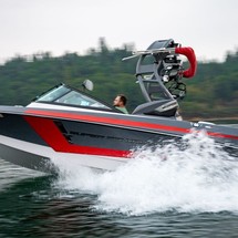 Super Air Nautique 210