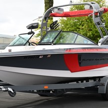 Super Air Nautique 210