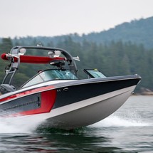 Super Air Nautique 210