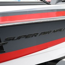 Super Air Nautique 210