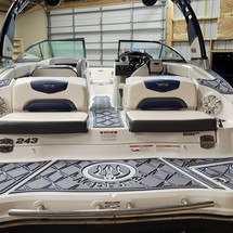 Chaparral 243 Vortex VRX