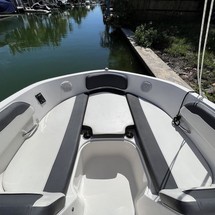 Bayliner VR6 BOWRIDER