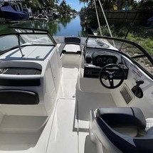 Bayliner VR6 BOWRIDER