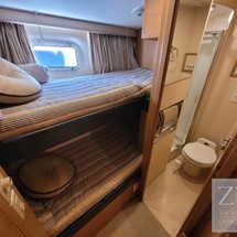 Hatteras 65