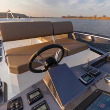 Galeon 360 FLY