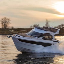 Galeon 360 FLY