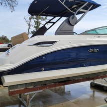 Sea Ray 250 SDX