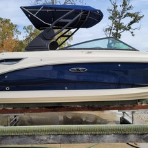 Sea Ray 250 SDX