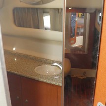 Chaparral 330 Signature