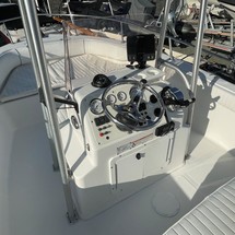 Angler Pro Boats 2900 center console