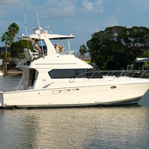 Silverton 42 Convertible