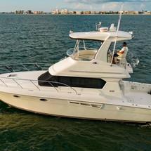 Silverton 42 Convertible