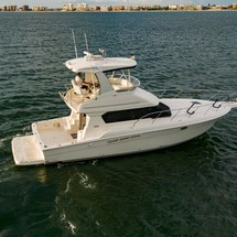 Silverton 42 Convertible
