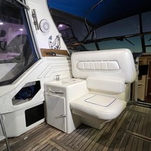 Sea ray 400 express cruiser