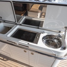 Princess V52