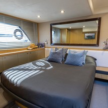 Princess V52