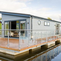 Wide beam narrowboat 65 x 12 hanbury monarch