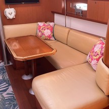 Beneteau 40