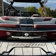 Malibu Wakesetter 23 LSV
