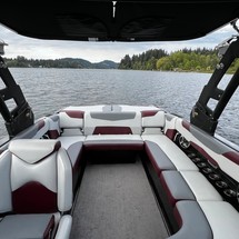 Malibu Wakesetter 23 LSV