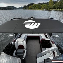 Malibu Wakesetter 23 LSV