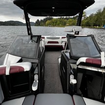 Malibu Wakesetter 23 LSV