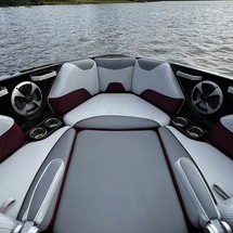 Malibu Wakesetter 23 LSV