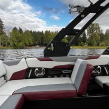 Malibu Wakesetter 23 LSV