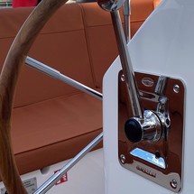 Interboat intender 820